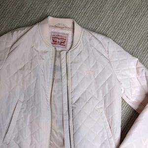 Levi’s light pink quilted zip up bomber jacket
